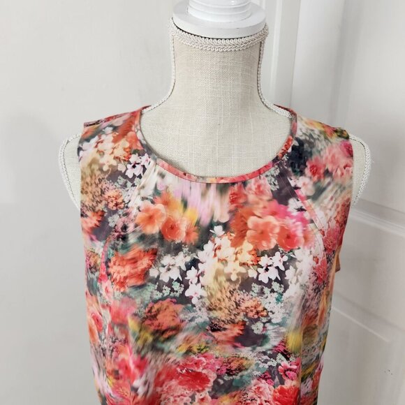 Athleta Top Womens SP Pink Watercolor Zephyr Tank Silky Sleek Side Slits Cooling - Picture 2 of 11